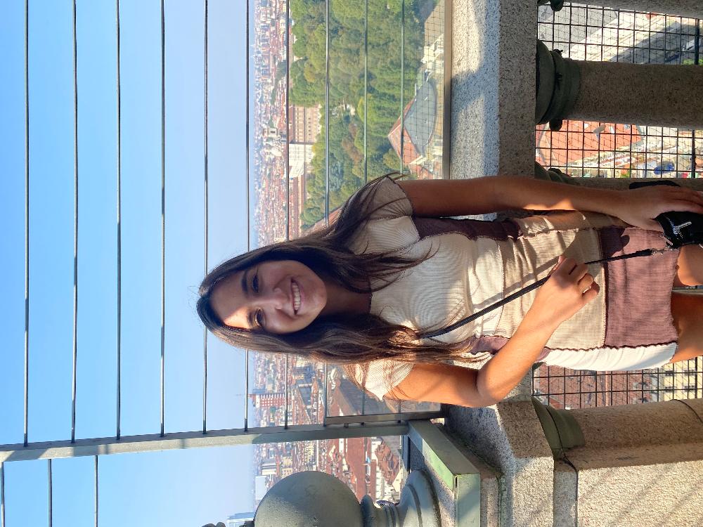 Giovanna Peer Advisor